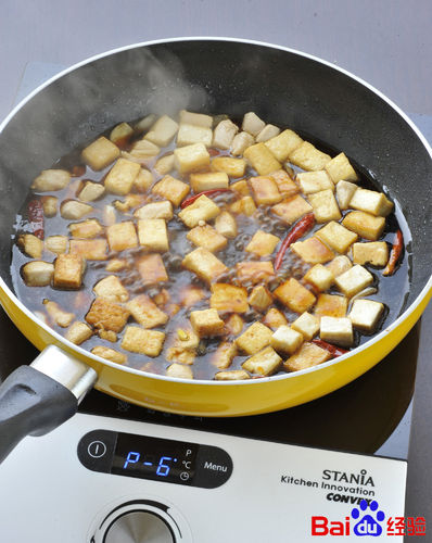 红烧鸡丁豆腐