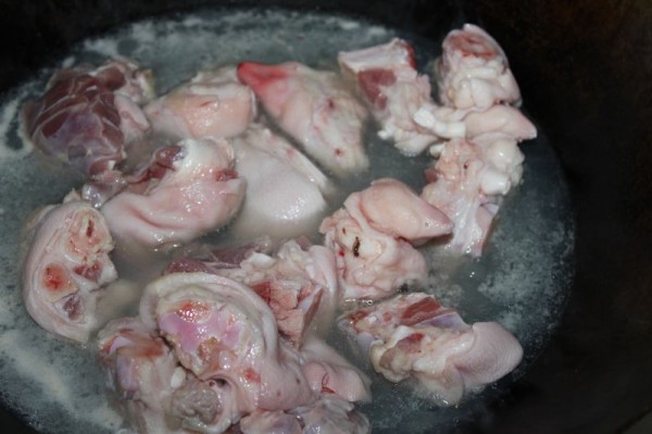 花生冬菇炆猪手