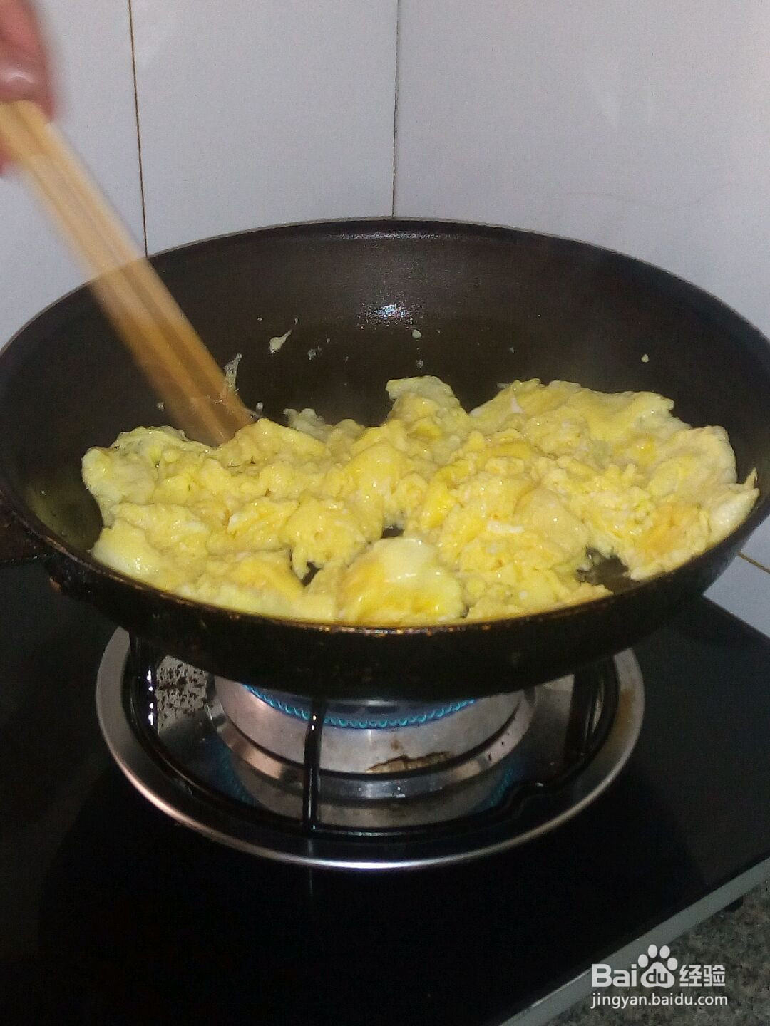 西红柿炒鸡蛋的做法