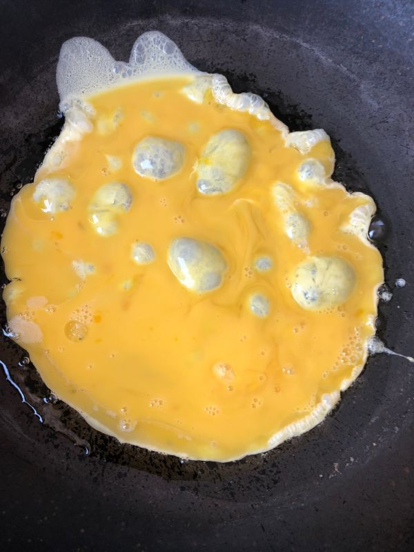 番茄海鲜菇炒鸡蛋