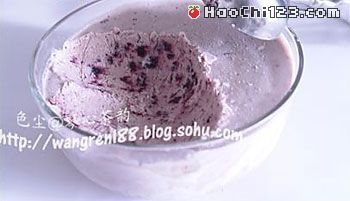 怎样做蓝梅冰激凌