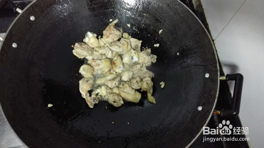杂菇爆炒鸡腿肉