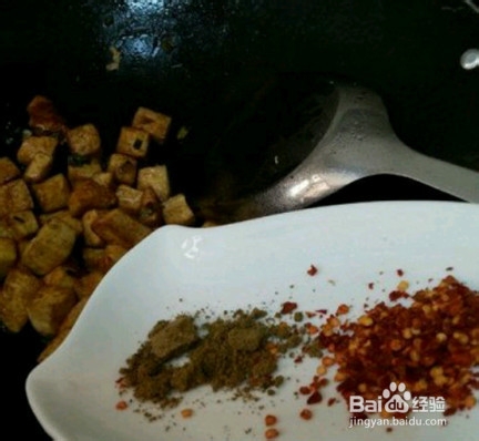 孜然炒豆腐的制作方法