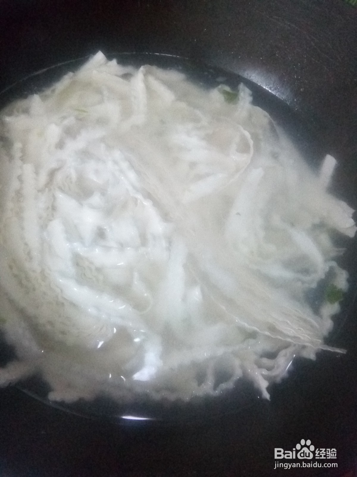鸡蛋炸酱过水面