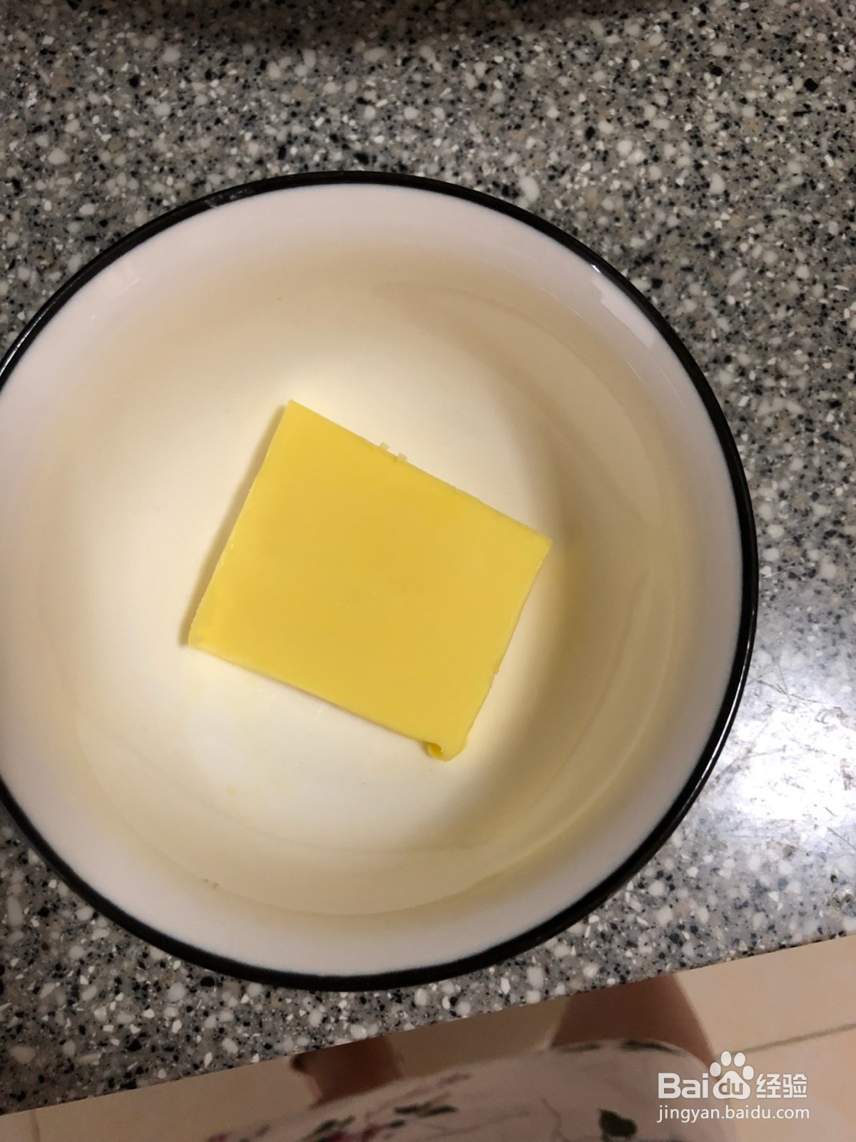 豆沙毛毛虫面包的做法