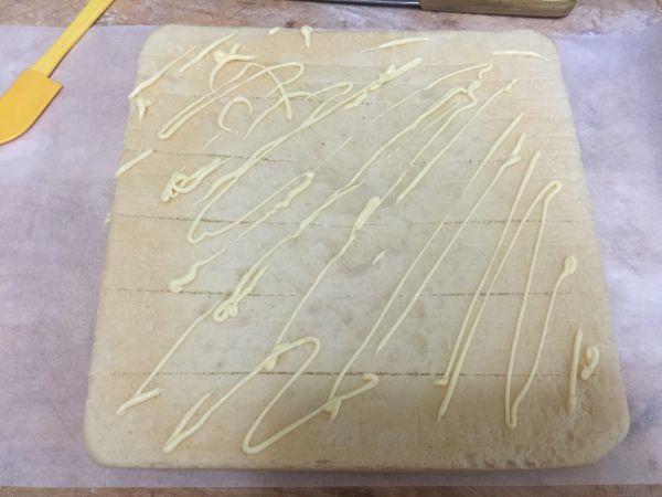 葱香肉松面包卷