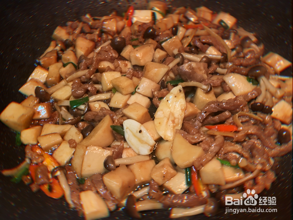 酥到掉渣的海鲜菇牛肉丝