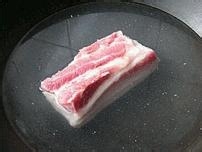 忍不住流口水的酸菜汆白肉