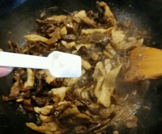 黄山山珍应该怎么烧才好吃呢？？做法是什么啊