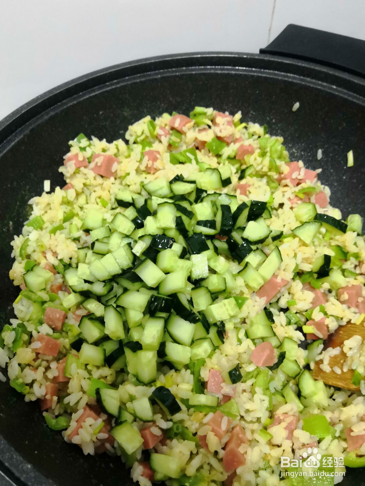 制作简单的蛋炒饭怎么做？