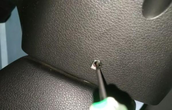 长安cs35主安全气囊怎么从方向盘上拆解下来