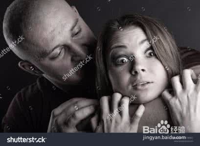 这样的男人要远离,多半有家庭暴力