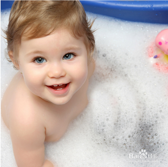 宝宝的脏衣服应该如何清洗