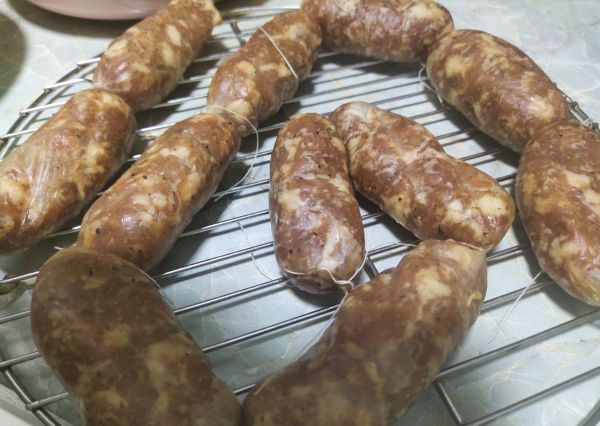 自制Q弹黑胡椒小香肠