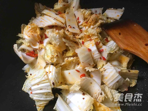 酸辣娃娃菜的做法