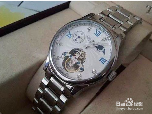 精仿卡地亚手表价格