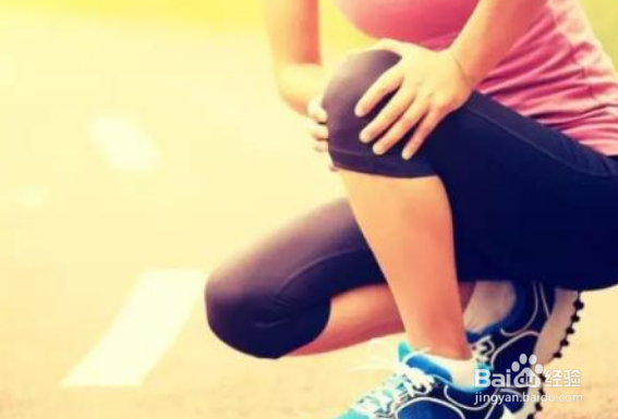 跑步时膝盖疼痛有哪三类原因导致？
