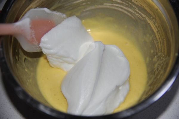 海苔木鱼花蛋糕卷