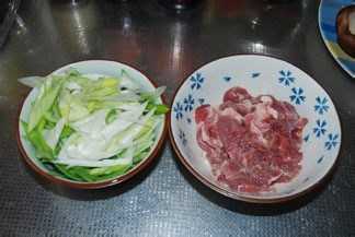 秋冬季节进补的好选择——葱爆羊肉
