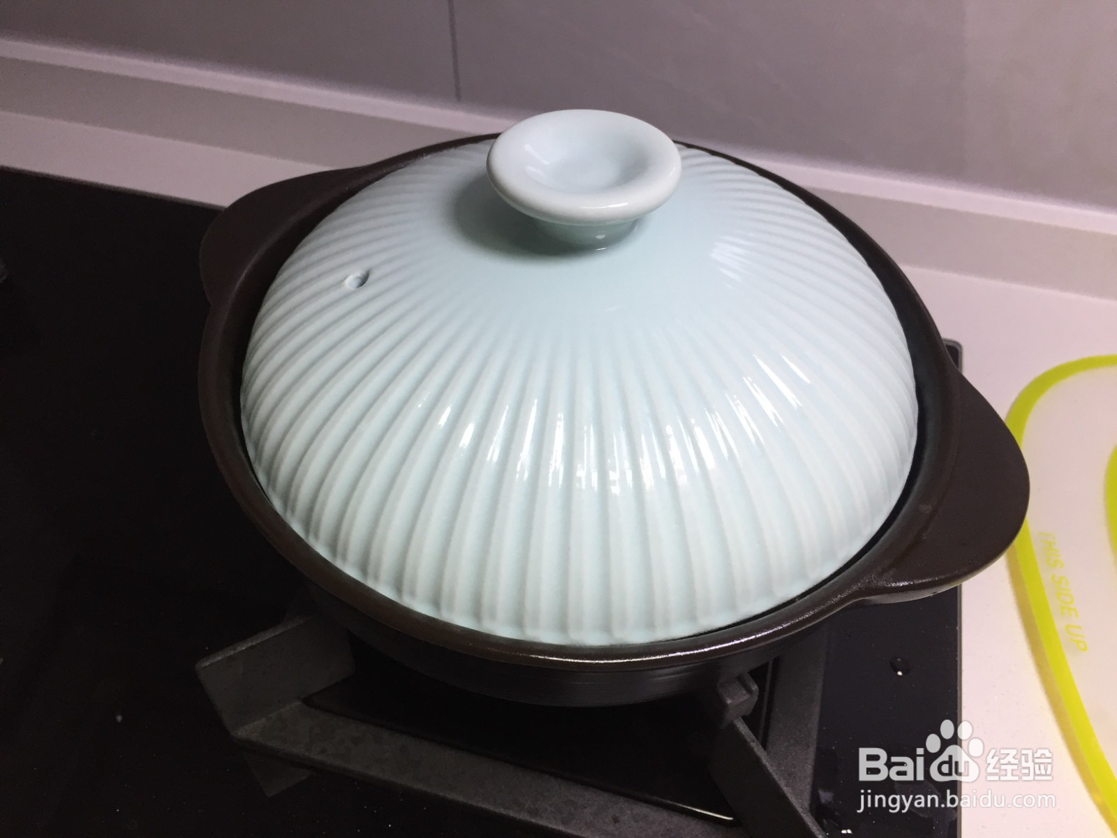 金针菇鲈鱼豆腐煲
