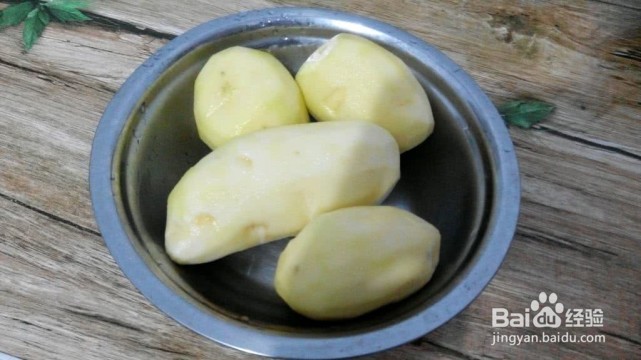 土鸡炖土豆的做法