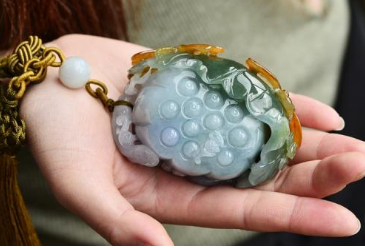 翡翠鉴别最简单最直接的方法