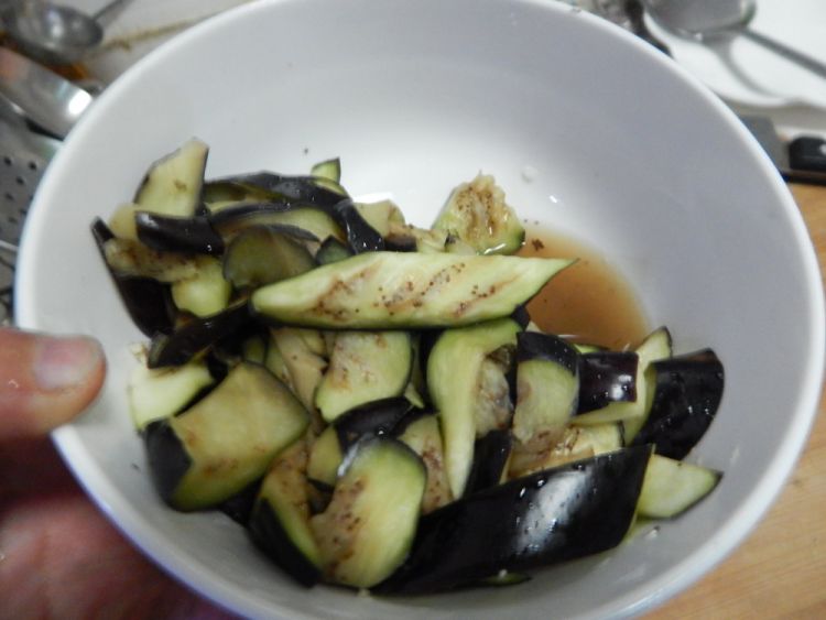 茄子能和豆腐一起吃吗