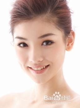 皮肤变白的小技巧