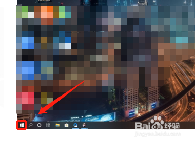 在excel中单击标题栏最左端