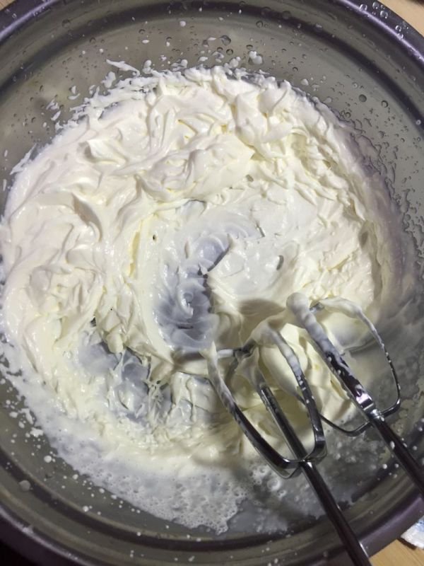 蓝莓渐变冻芝士蛋糕