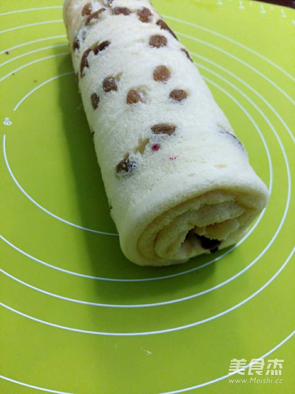 葡萄干蛋糕卷
