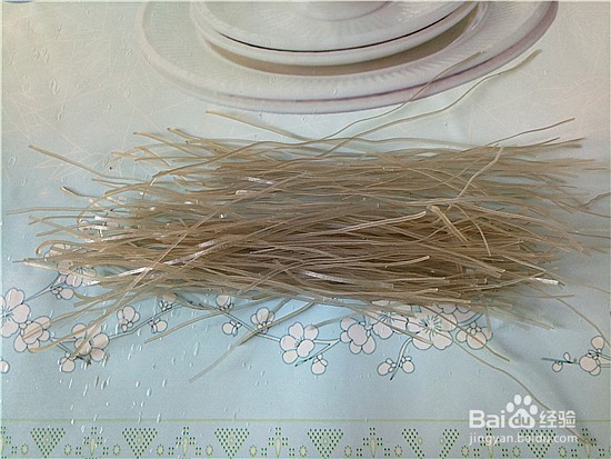 非常好吃的酸辣粉的做法