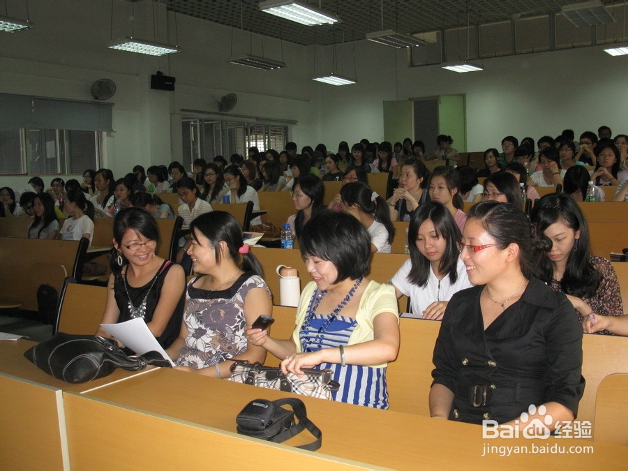 英语专业本科毕业论文答辩流程及技巧