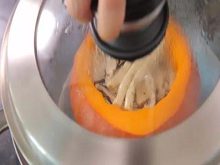杂菇南瓜盅怎么做?