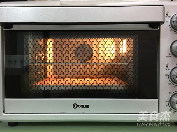 枣泥蛋糕卷的做法