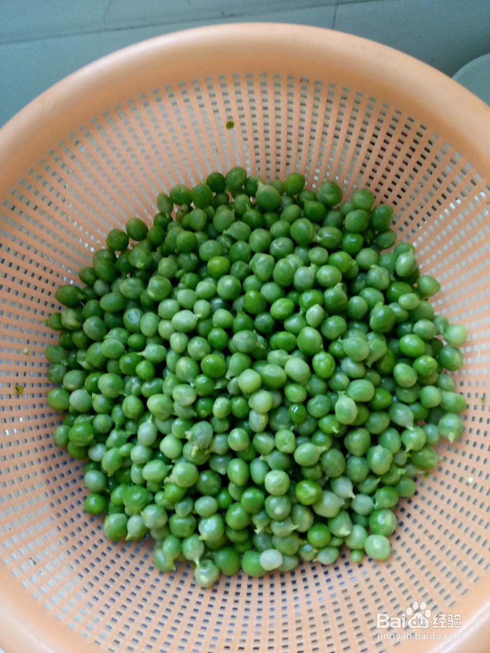 洋葱火腿炒豌豆