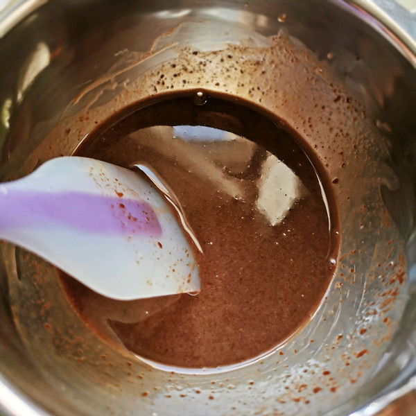 可爱沙皮狗黑巧克力慕斯蛋糕