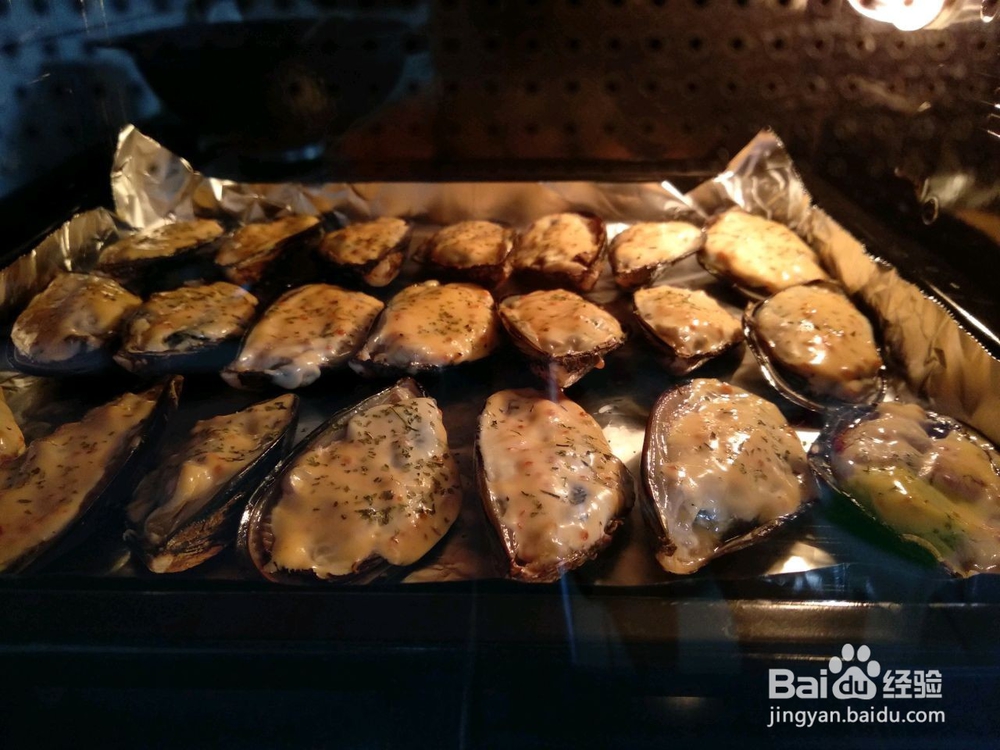 沙拉酱焗烤青口贝的做法