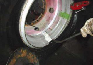 扁平轮胎安装方法