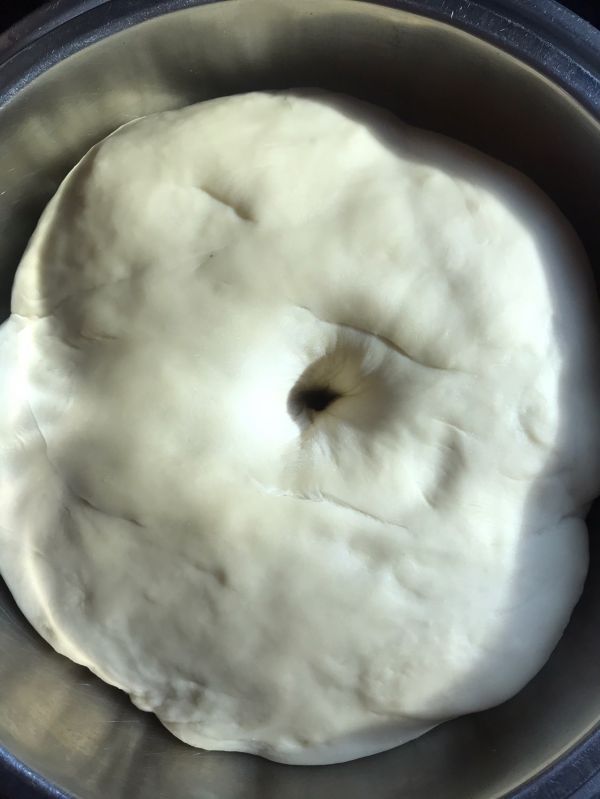 蒜香卡仕达酱面包