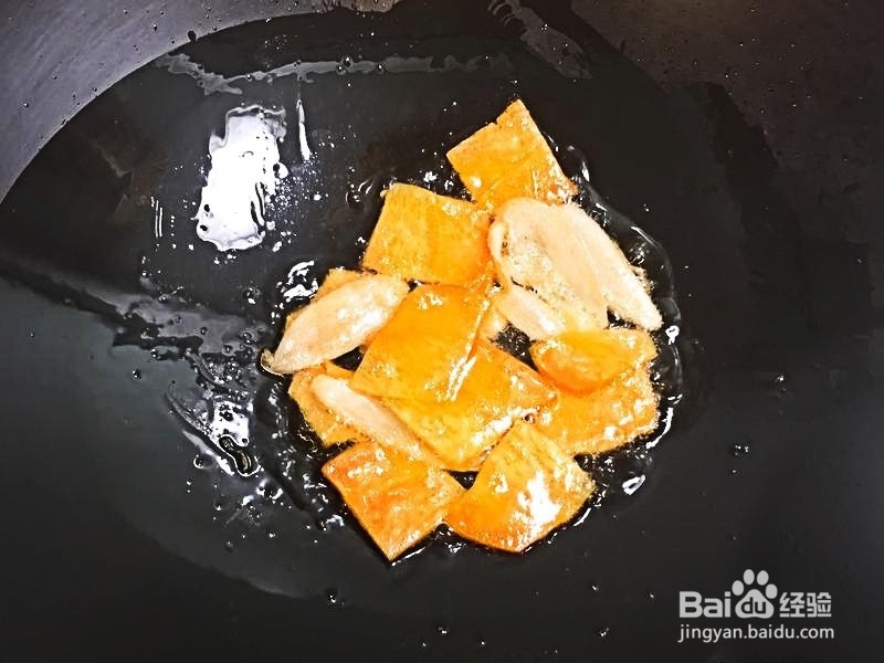 如何做炒木耳丝瓜