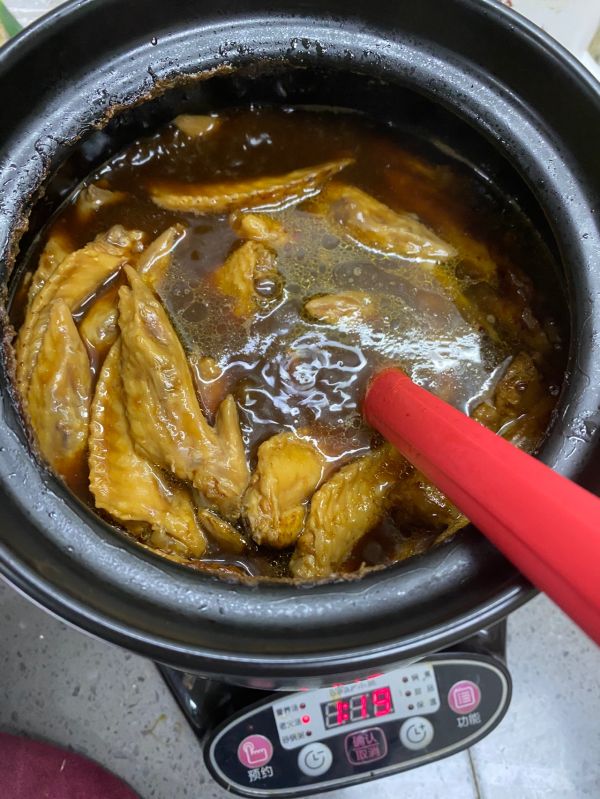 花儿卤入口即化鸡翅尖