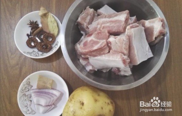 红烧排骨怎么做好吃肉烂熟
