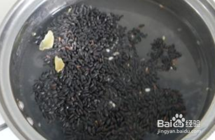 纯黑米饭怎么煮