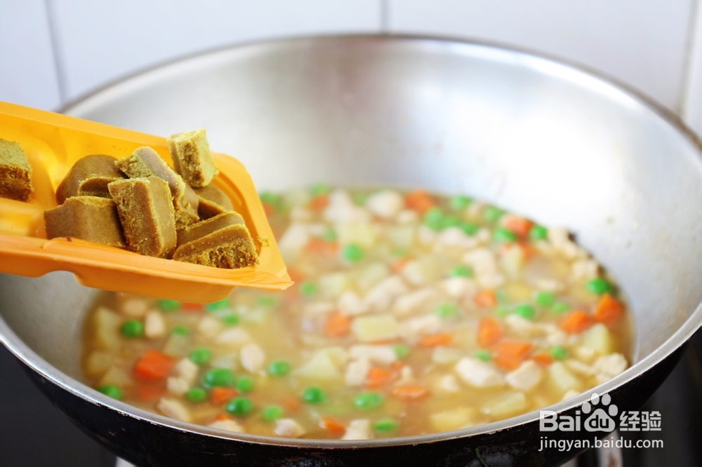 咖喱土豆鸡丁饭的家常做法