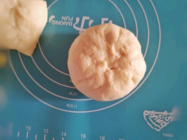 奶黄馅节日面包