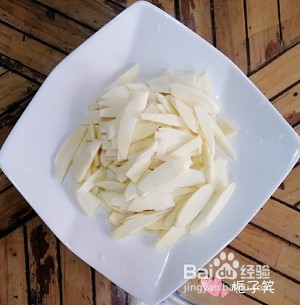 食补养生笋子肉片的做法