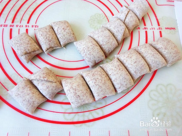 怎么做美味的麦香花卷