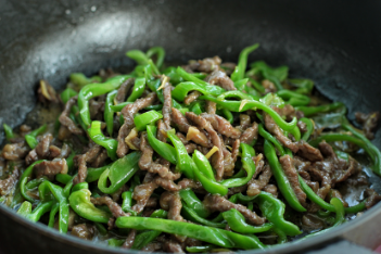 美味青椒牛肉丝
