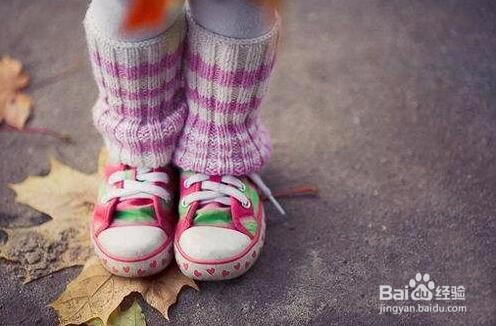 宝宝脚臭有脚气,家长应该怎么给孩子调理呢?